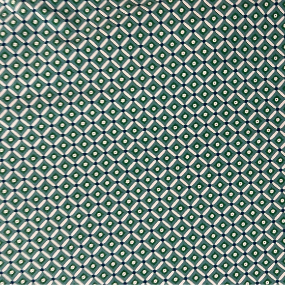 Green Geometric Pattern Dress - Picture 3 of 4